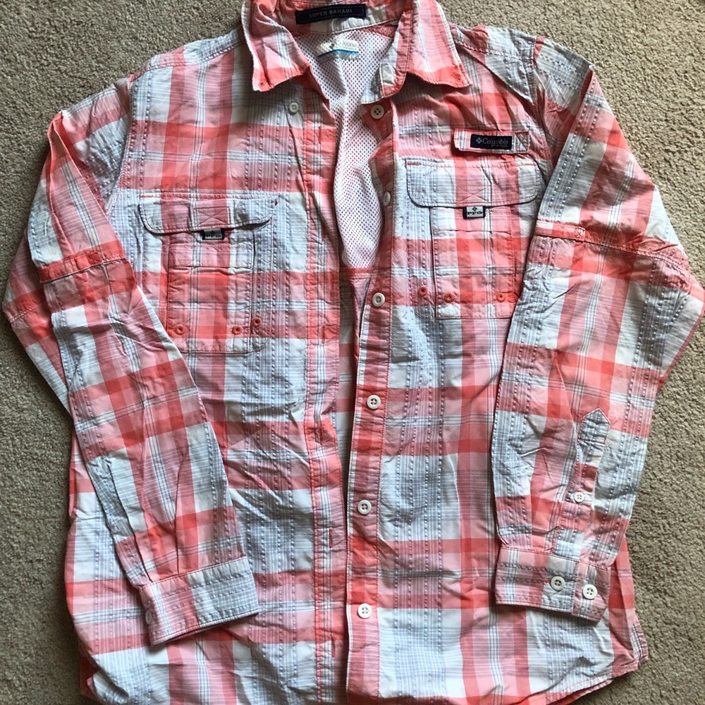 Columbia Super Bahama women’s fishing shirt. Size small.